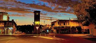 Warrumbungle-Shire-Coonabarabran-Main-Street-Clocktower-View